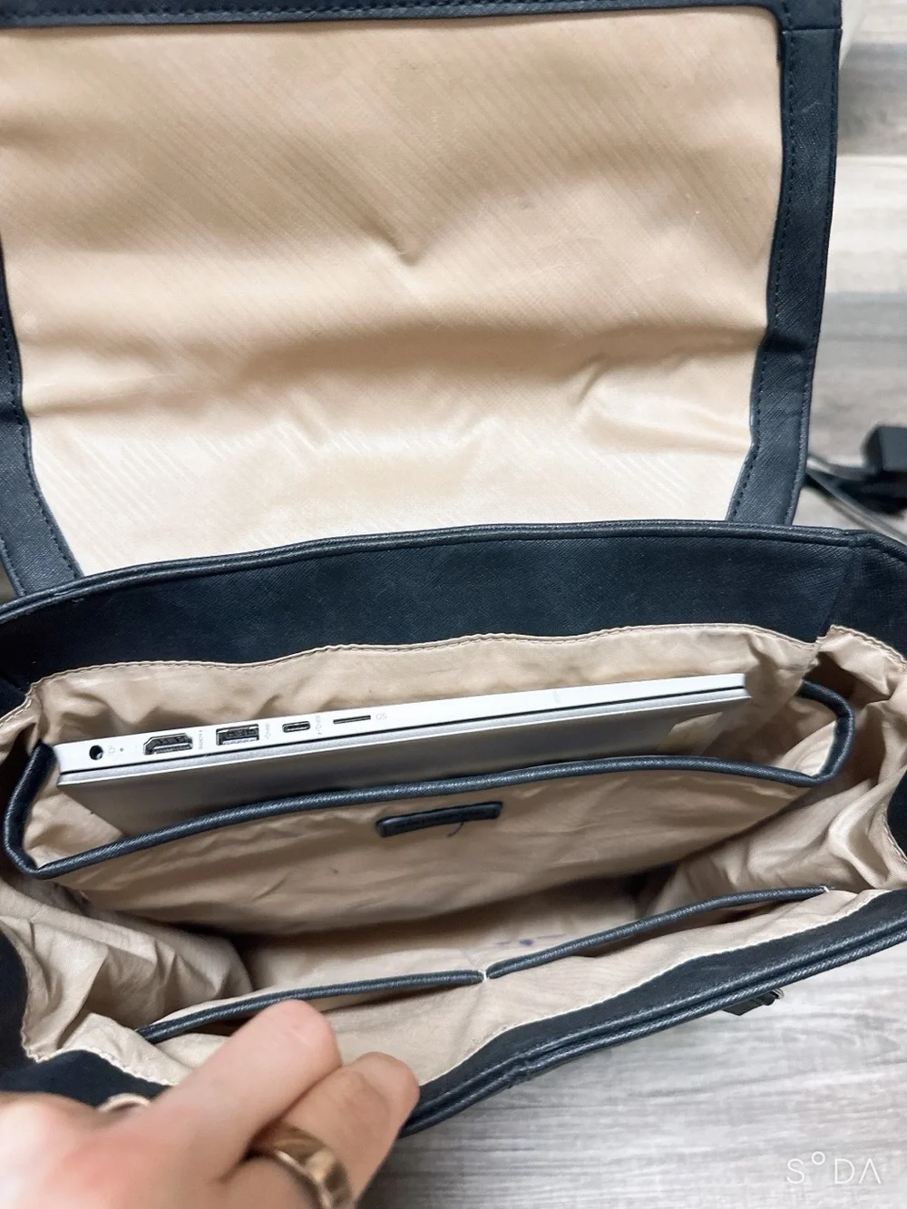 Samsonite Black Minimalist Laptop Backpack Work Travel Commuter Bag